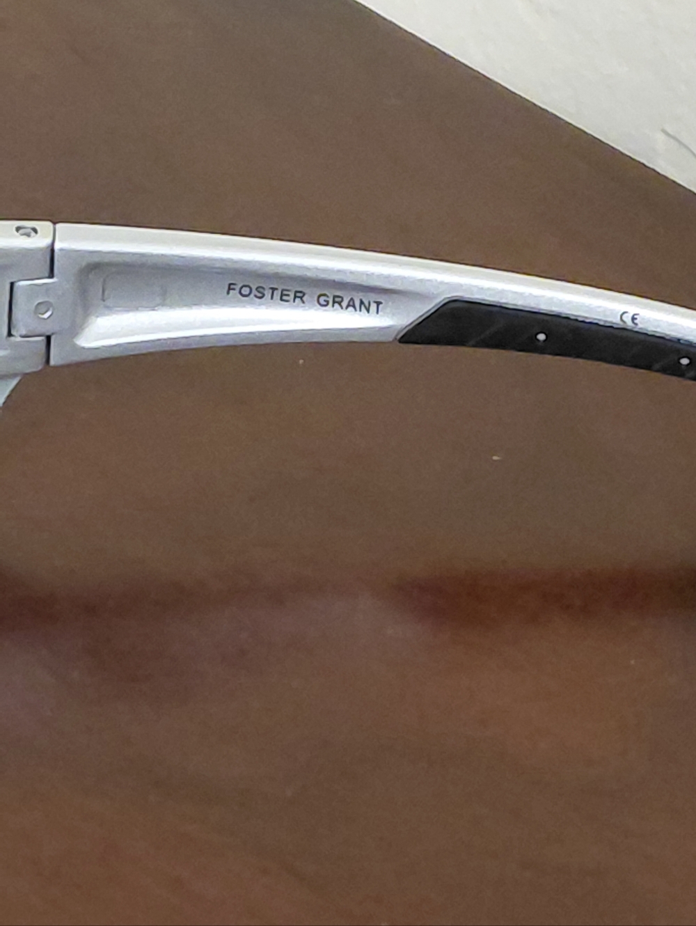 Foster Grant Sunglasses Set Of 4 - Picture 7 of 8